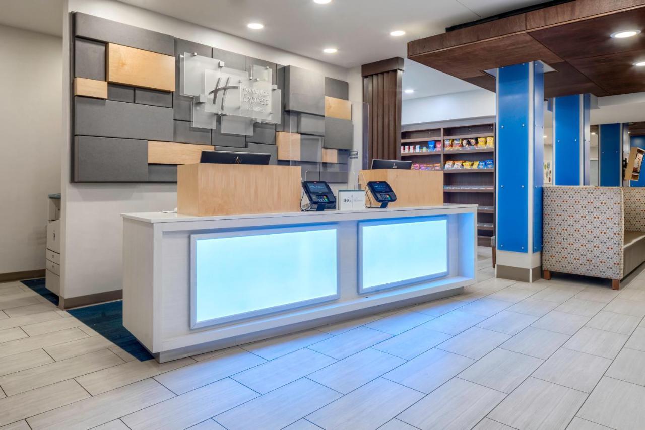 Holiday Inn Express & Suites Macon - I-475 By Ihg Экстерьер фото