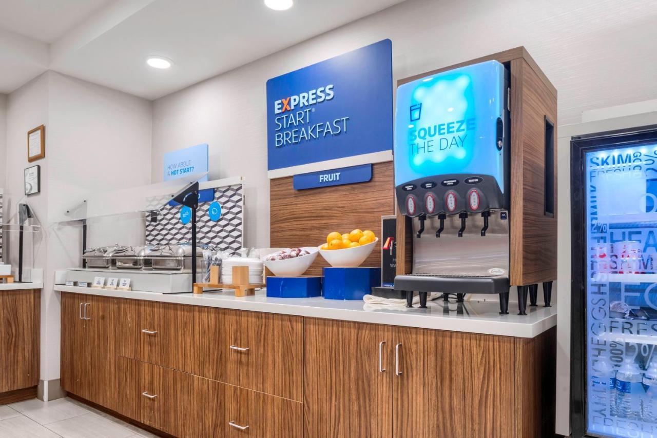 Holiday Inn Express & Suites Macon - I-475 By Ihg Экстерьер фото